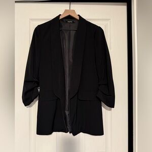 Doe and Rae Women’s Casual Black Blazer Size Small